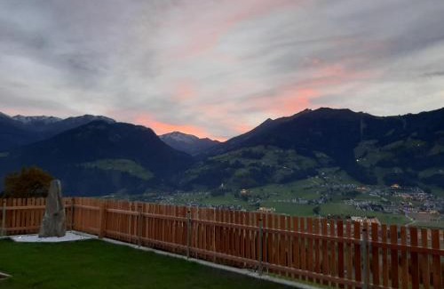Helfenstein Apartamento | Apart Leonie