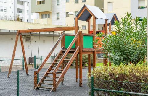 Carnide Apartamento | Apart T3 com piscina tenis ginasio e parq infant