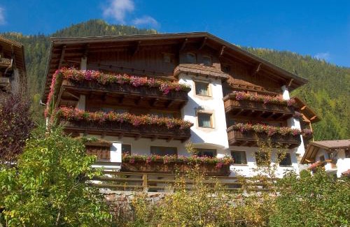 Feichten Casa | Apart - und Frühstückspension Jägerheim