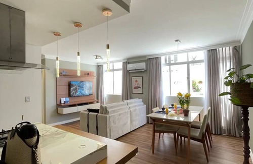 Agronomica Apartamento | Apartamento Matisse, Deslumbre ao Lado da Beiramar