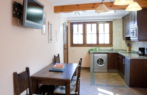 Vigidel Apartamento | Apartamentos Valdecarzana . Braña el Revellón senda del oso