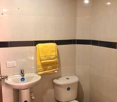 Barrios Unidos Apartamento | ApartaEstudio cerca de todo!