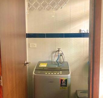 Barrios Unidos Apartamento | ApartaEstudio cerca de todo!