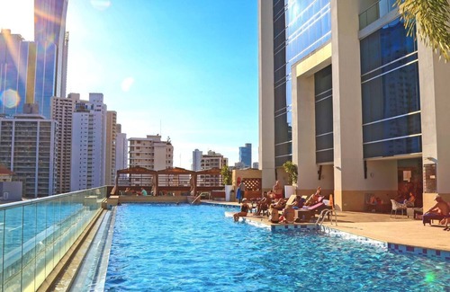 Panama City Apartamento | Apartaestudio Moderno en excelente ubicacion Gratis Desayuno, Piscina, Gym