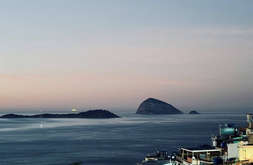 Vidigal Casa | Apartamento com Vista Para o Mar na Entrada do Vidigal