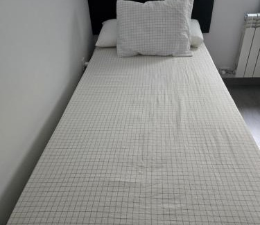 Carbajal de la Legua Apartamento | Apartamento de 2 dormitorios en León