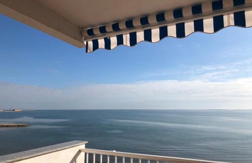 Alcanar Apartamento | Apartamento en primera línea de mar