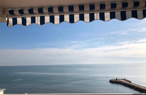 Alcanar Apartamento | Apartamento en primera línea de mar