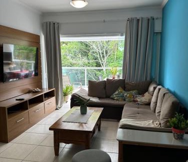 Praia da Enseada Apartamento | Apartamendo na Enseada