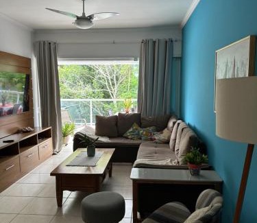 Praia da Enseada Apartamento | Apartamendo na Enseada