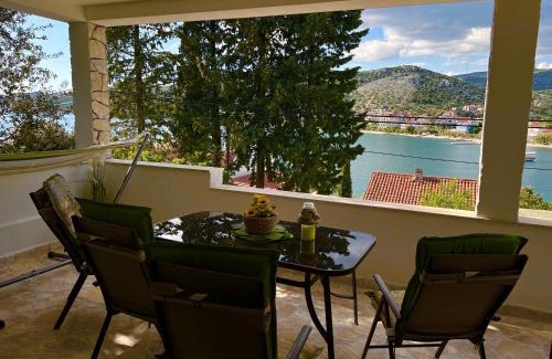 Seget Vranjica Apartamento | Apartament Abi