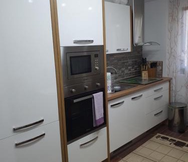Orsova Apartamento | Apartament Alina Orsova