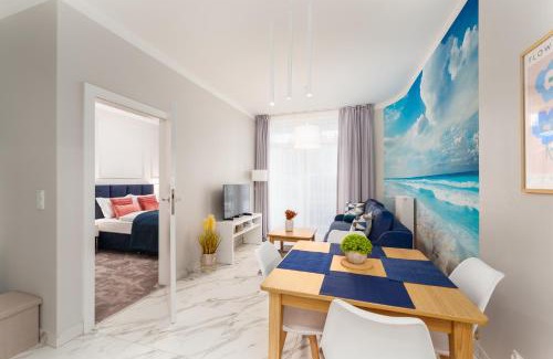 Sianozety Apartamento | Apartament Błękitny z Basenem Letnim by HolidaySun