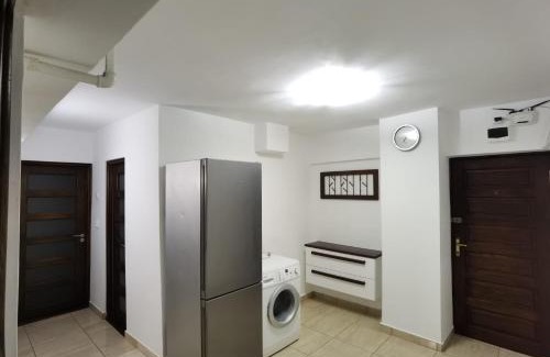 Tirgu Jiu Apartamento | Apartament - central