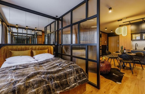 Nowy Targ Apartamento | APARTAMENT CHICAGO - stylowy apartament z KLIMATYZACJĄ o bardzo wysokim standardzie w centrum miasta, z prywatnym zadaszonym parkingiem - IZBY PODHALAŃSKIE
