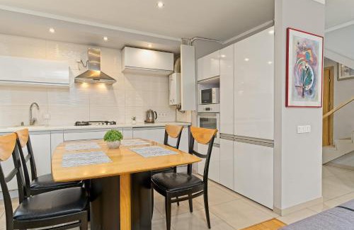 Kowary Apartamento | APARTAMENT DWUPOZIOMOWY ZACHÓD SŁOŃCA - Kowary koło Karpacza
