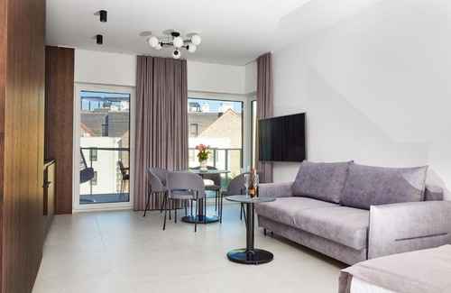 Wilkasy Apartamento | Apartament E10 w Nautica Resort nad jeziorem w Giżycku