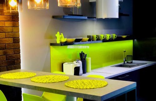 Wilkasy Apartamento | APARTAMENT ELEGANCE GREEN w Nautica Resort