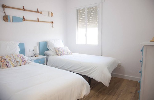 Sanlúcar de Barrameda Apartamento | Apartamento Frente al mar con Terraza