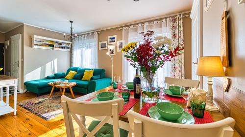 Swieradow-Zdroj Apartamento | Apartament EVEREST z PRYWATNĄ Sauną - 5D Apartamenty