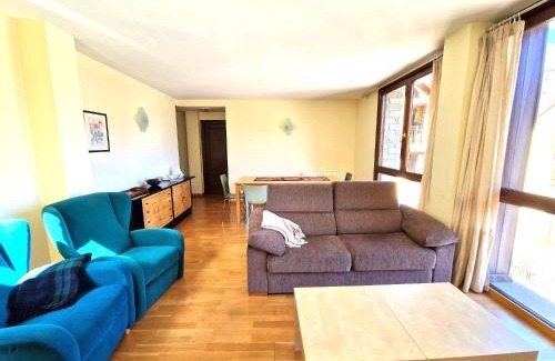 Esterri D'Aneu Apartamento | Apartament familiar amb vistes by RURAL D'ÀNEU