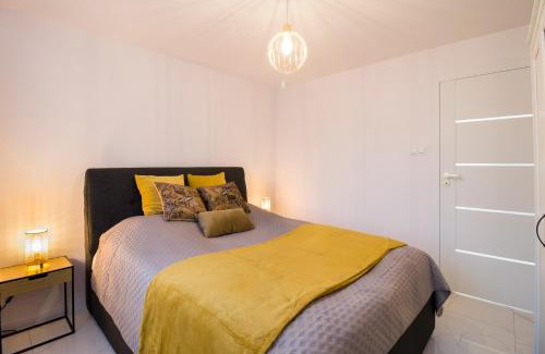 Glogow Apartamento | Apartament Golden Prestige