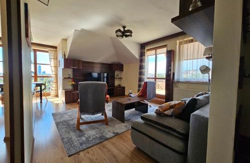 Rzeszow Apartamento | Apartament GreenView - duży taras z widokiem na Rzeszów