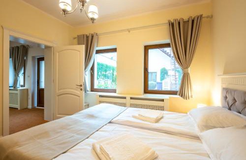 Orastie Apartamento | Apartament Hotel H