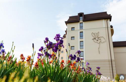 Nyzhnje Solotvyno Apartamento | Apartament Hotel by Derenivska Kupil