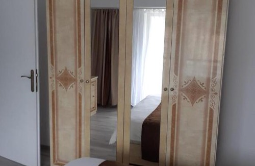 Resita Apartamento | Apartament in zonă centrală complet utilat