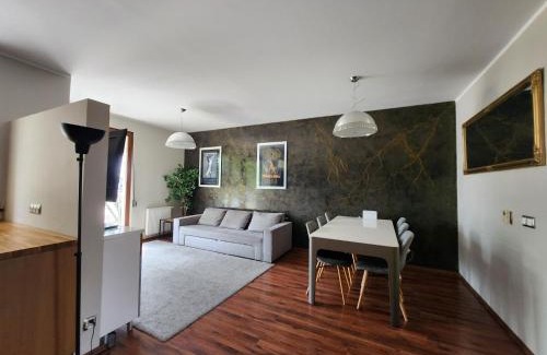 Krzyki Apartamento | Apartament Karkonoska z garażem
