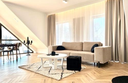 Wilkasy Apartamento | Apartament Masuria Sky w Nautica Resort z widokiem na jezioro Niegocin