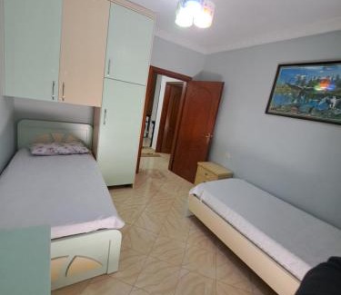 Gramsh Apartamento | Apartament Miraka