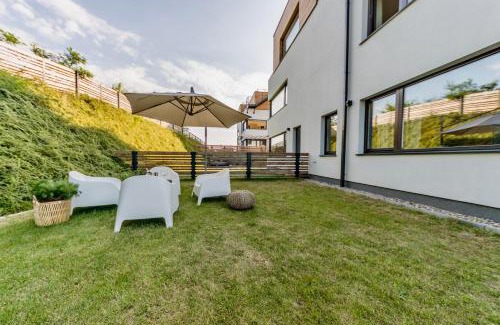 Mechelinki Apartamento | Apartament nadmorski z ogródkiem
