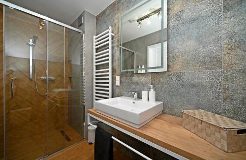 Meszna Apartamento | Apartament Niebo z Sauną dla 6 osób Nad Żylicą w Szczyrku