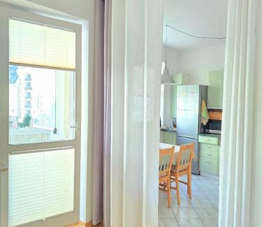 Ursynow Apartamento | Apartament Przy Metrze i Przy Lesie