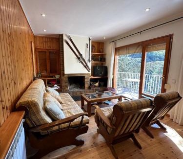 Rialp Apartamento | Apartament Rialp amb vistes al riu Noguera Pallaresa