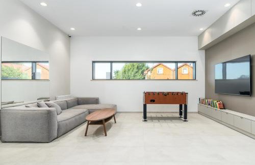 Gaski Apartamento | Apartament RIVIERA Let's Sea z Basenem by BALTIC CLUB