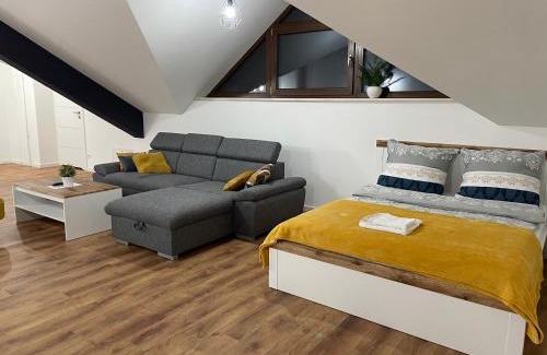 Bochnia Apartamento | Apartament Rynek 13 z parkingiem - Centrum Bochni