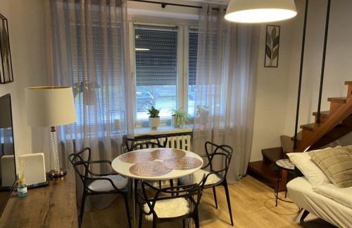 Bytom Apartamento | Apartament Schodami do Nieba
