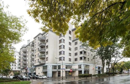 Saska Kepa Apartamento | Apartament Stadion