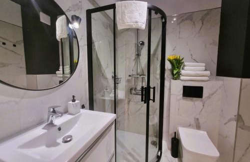 Uniescie Apartamento | Apartament Szmaragdowa 21 Przy Plaży - SALA ZABAW, SIŁOWNIA - 365PAM