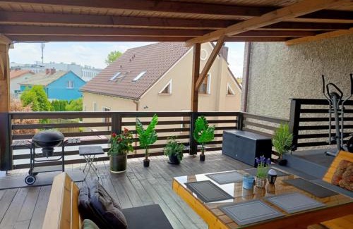 Brzezinka Apartamento | Apartament U ELI z prywatnym tarasem