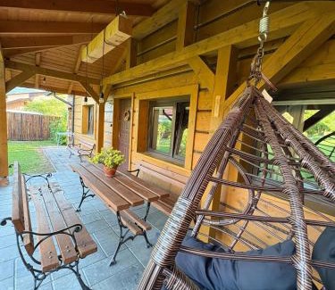 Ustrzyki Dolne Apartamento | Apartament w Bieszczadach - Willa Stasia