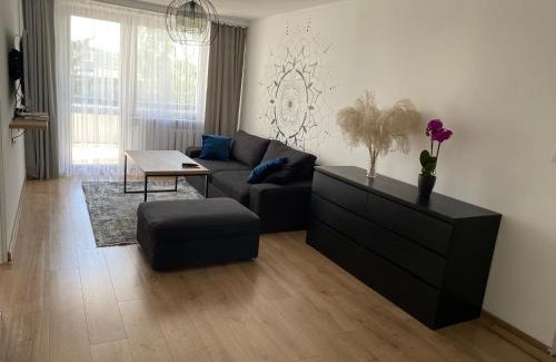 Kielce Apartamento | Apartament w ZIELONEJ OKOLICY z TARASEM