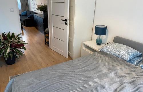 Kielce Apartamento | Apartament w ZIELONEJ OKOLICY z TARASEM