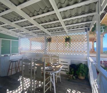 Honduras Apartamento | Apartament with terrace and sea view