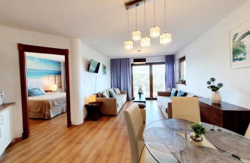 Cetniewo Apartamento | Apartament z prywatnym tarasem na dachu i widokiem na morze
