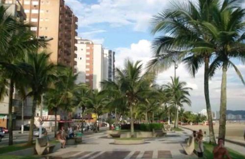 Vila Assuncao Apartamento | Apartamento 2 dormitórios e sacada gourmet frente ao MAR