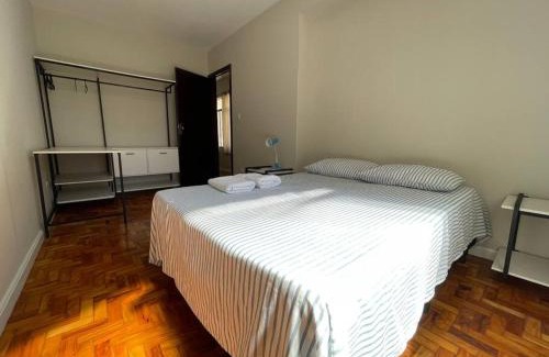 Zona 01 Apartamento | Apartamento 2 QTS Excelente Localização - EV05